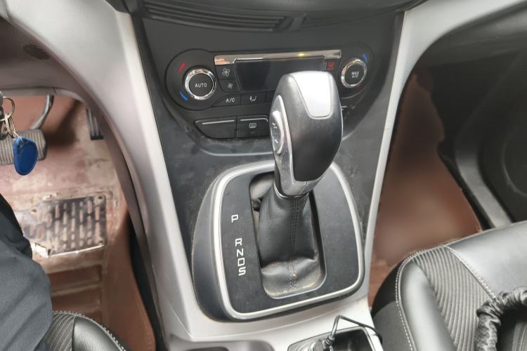 Used Ford Kuga 2015 1.5L GTDi Two-Wheel Drive Fashion Edition
