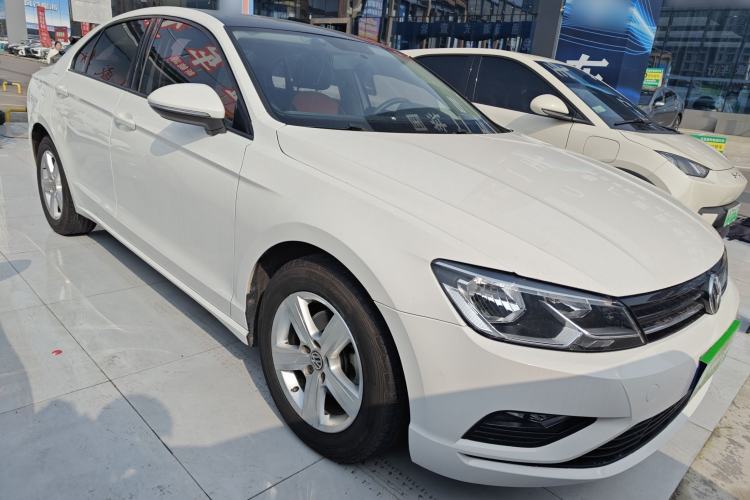 Used Volkswagen Lamando 2018 230TSI DSG Fashion Edition
