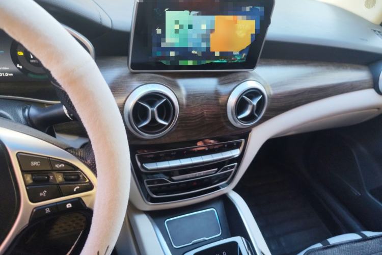 Used BAIC Beijing EU5 2018 R500 Smart Wind Edition