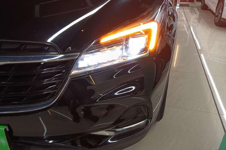 Used Buick Envision 2020 20T Two-Wheel Drive Elite Version
