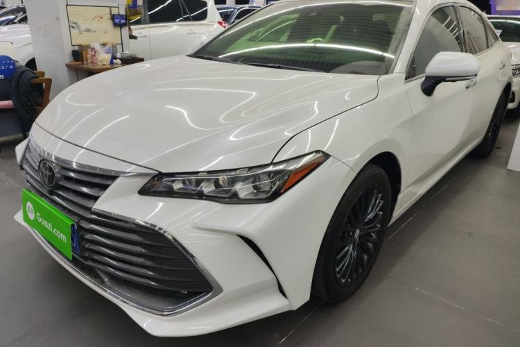 Used Toyota Avalon 2019 2.5L Touring Premium Version China VI Standard