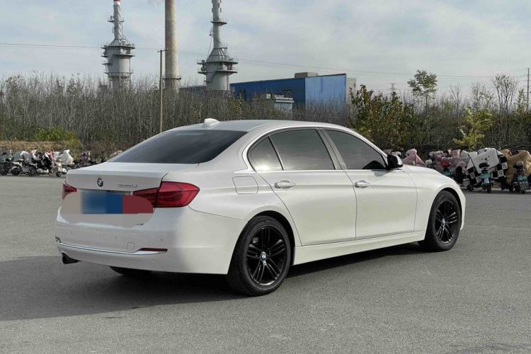 Used BMW 3 Series 2016 320Li Ambition Model
