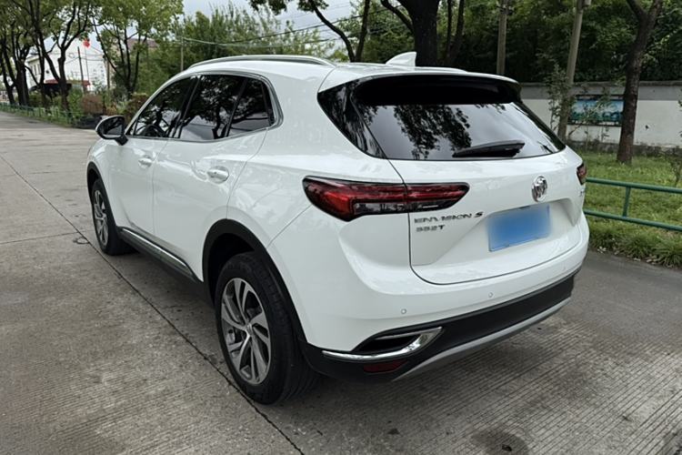 Used Buick Envision 2022 Encore S 552T Two-Wheel-Drive Luxury Model
