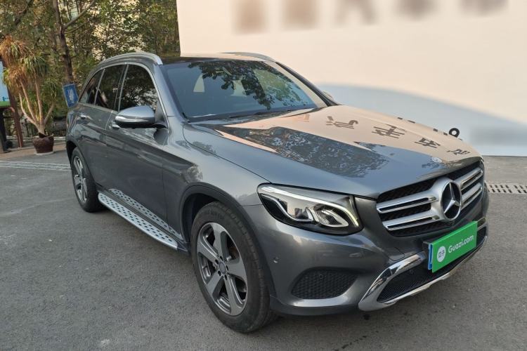 Used Mercedes-Benz GLC 2016 GLC 260 4MATIC Luxury Model
