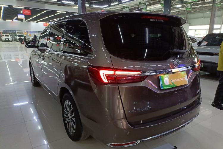 Used Buick GL8 2021 Land Cruiser Executive Class 652T Luxury Model