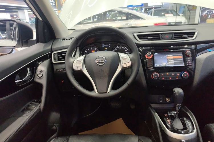 Used Nissan Qashqai 2016 2.0L CVT Flagship Edition