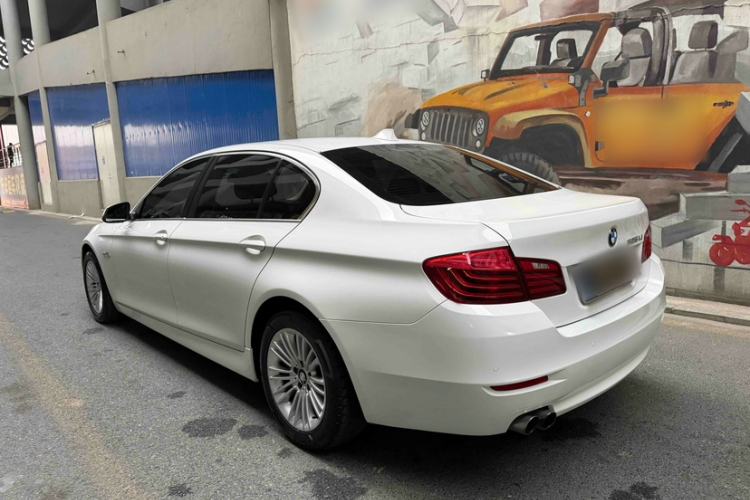 Used BMW 5 Series 2014 525Li Leading Model
