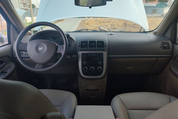 Used Buick GL8 2014 2.4L Classic Edition
