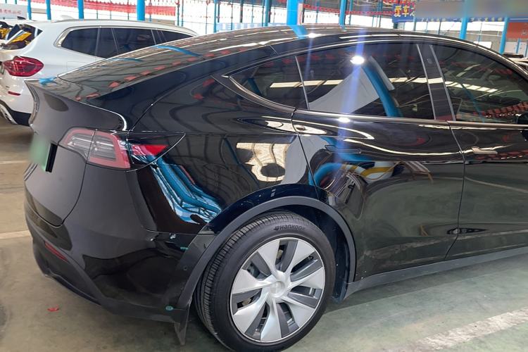 Used Tesla Model Y 2021 Standard Range Rear-Wheel Drive Version
