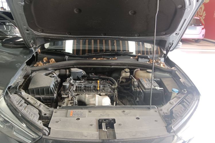 Used Roewe i5 2021 1.5L CVT Platinum Edition
