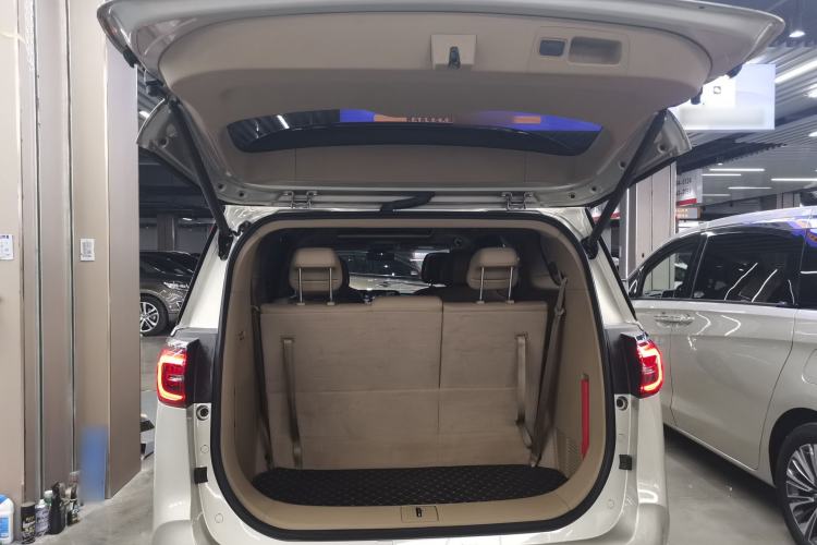 Used Buick GL8 2021 ES Landtrek 653T Luxury Model