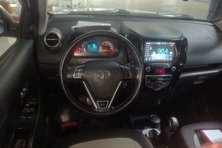 Used Great Wall M4 2015 1.5L AMT Luxury Model
