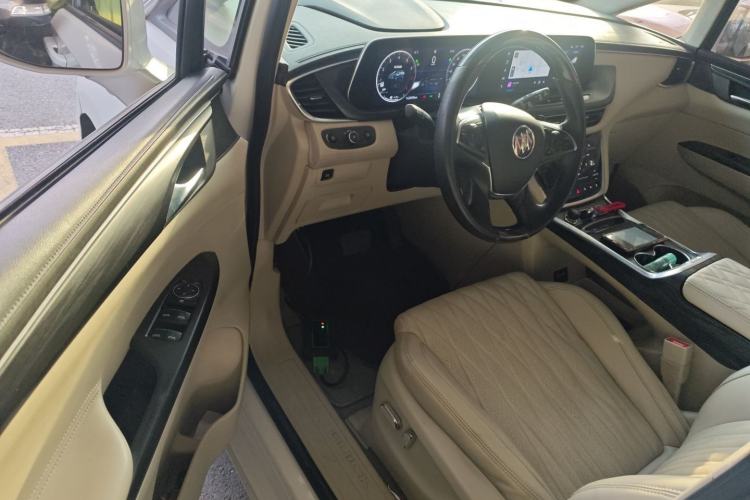 Used Buick GL8 2022 ES Landtrek 653T Comfort Edition
