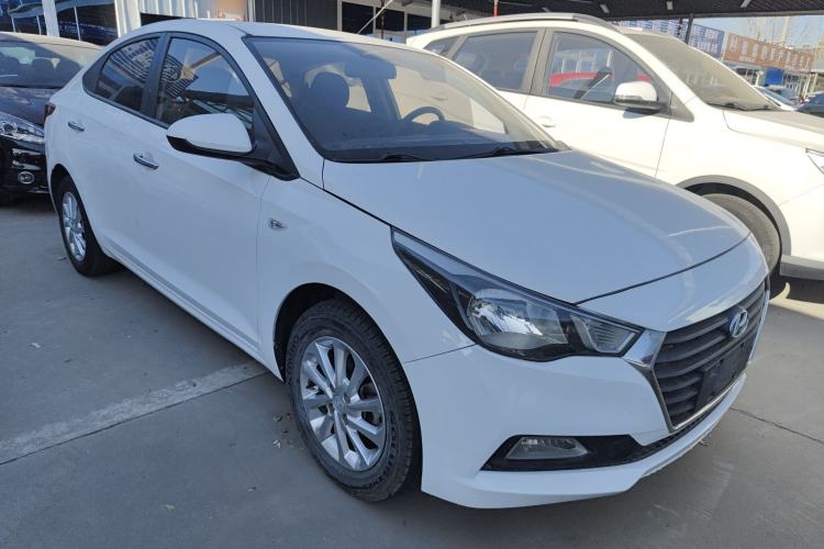 Used Hyundai Verna 2016 1.4L Automatic Cool Edition GLS
