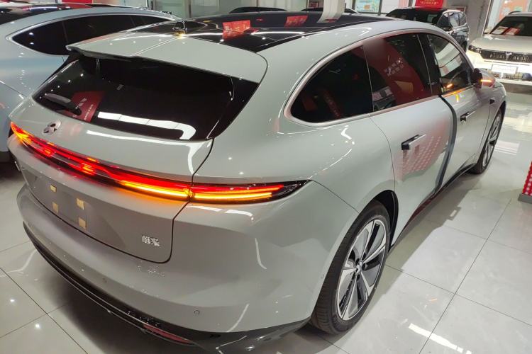 Used Nio ET5T 2025 75 kWh Touring
