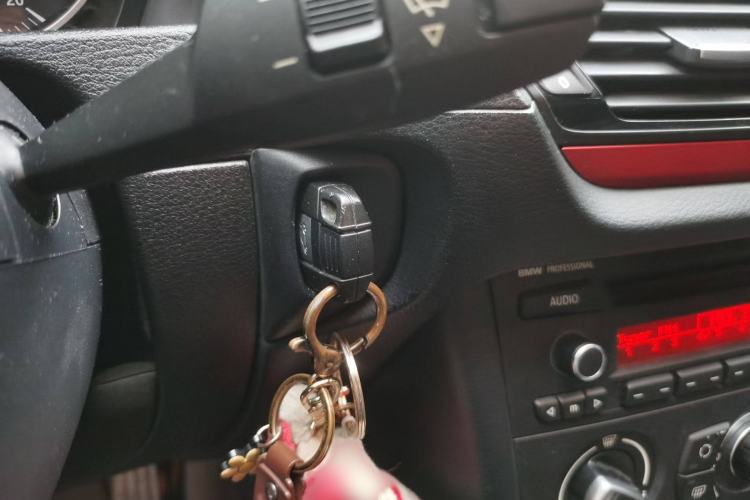 Used BMW X1 2015 sDrive18i Fashion Upgrade Edition
