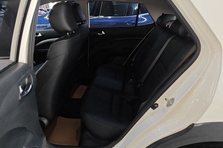 Used Kia Stonic 2019 1.4L Automatic Sport Edition China VI
