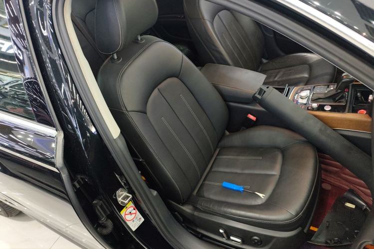 Used Audi A6L 2018 30th Anniversary Edition 30 FSI Style Model