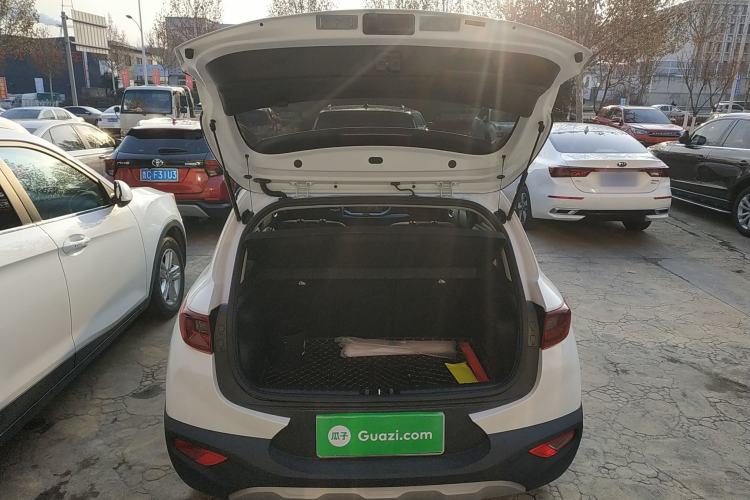 Used Kia kx1 Stonic 2021 1.4L CVT Sunroof Model
