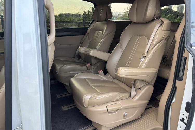 Used Buick GL8 2020 ES Land Cruiser 653T Luxury Edition