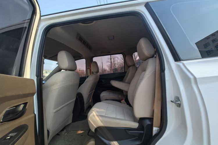 Used Wuling Hongguang 2019 1.5L S Standard Version China VI LAR
