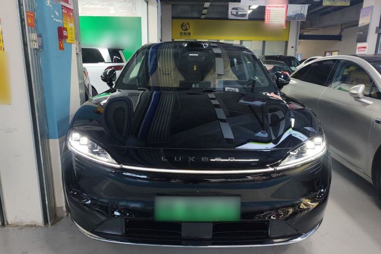 Used Hima Luxeed R7 2024 All-Electric 736 km Ultra