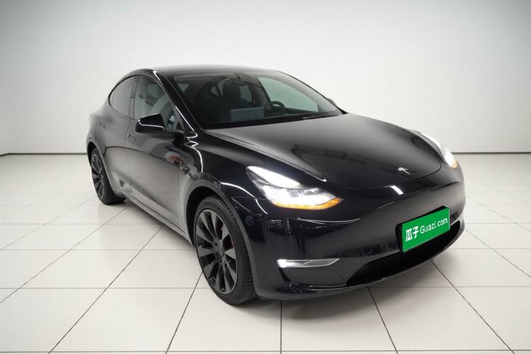Used Tesla Model Y 2021 Standard Range Rear-Wheel Drive Version