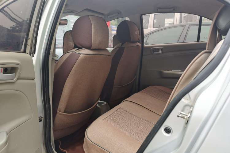 Used Changan Alsvin V3 2012 1.3L Manual Comfort Version China IV Standard
