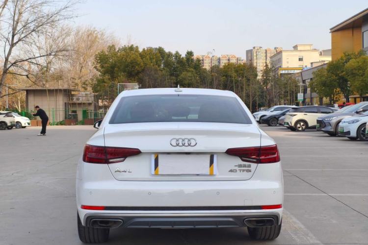 Used Audi A4L 2019 40 TFSI Fashion Version China V