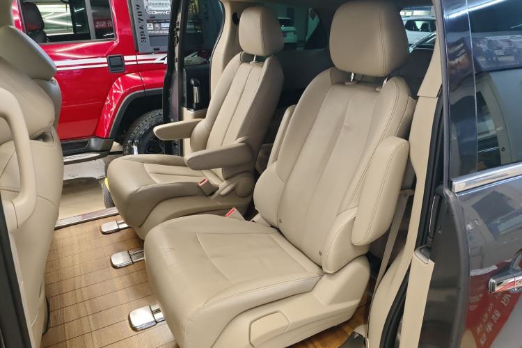 Used Buick GL8 2018 28T Luxury Model China VI Standard