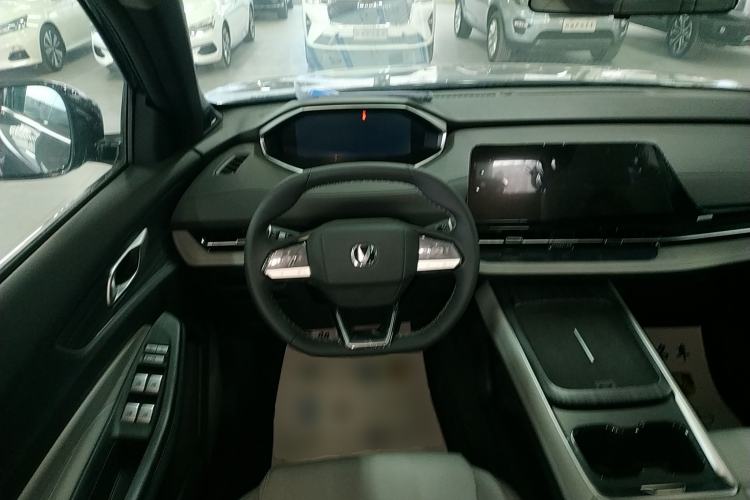 Used Changan CS55PLUS PHEV 2025 Smart New Blue Whale 125km Battleship Edition
