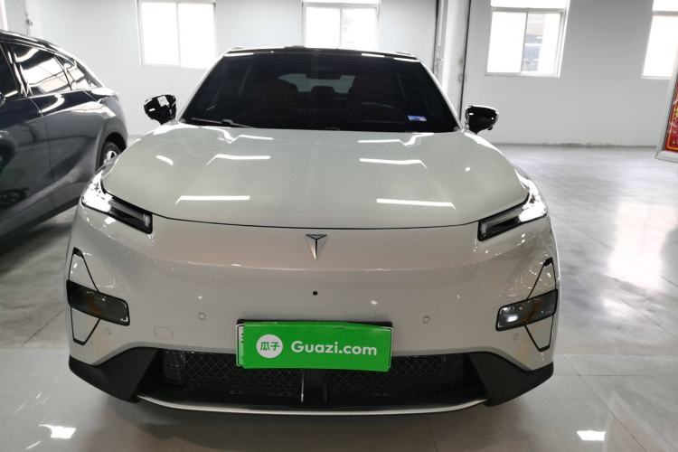 Used  S05 2024 510 Ultra Pure Electric Version
