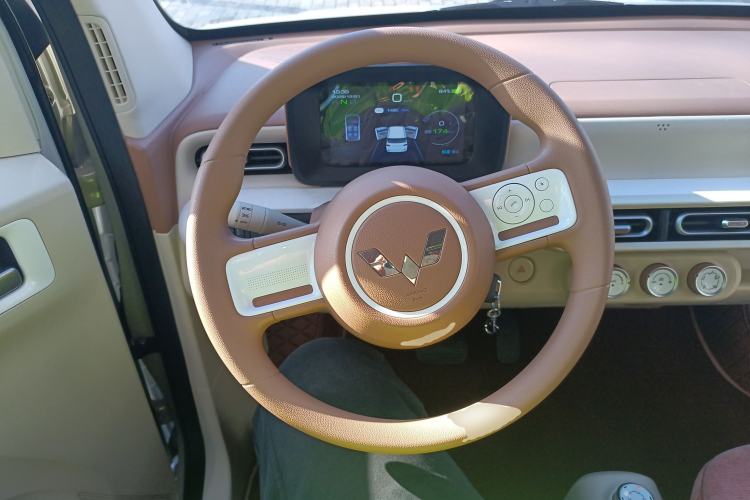 Used Wuling Hongguang MINIEV 2024 3rd Generation 215km Youth Edition
