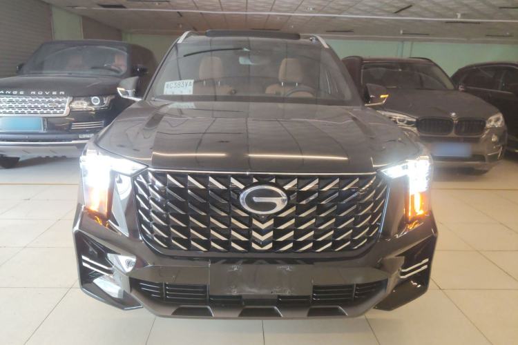 Used GAC Trumpchi GS8 2025 Linghang Series 2.0 TGDI Two-Wheel-Drive Luxury Edition 5 Seats