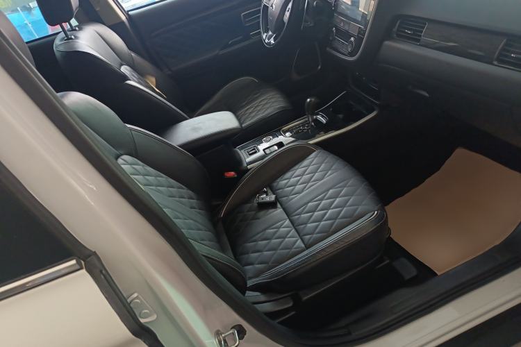 Used Mitsubishi Outlander 2020 2.4L 4x4 Zhi Xiang Edition 5 Seats