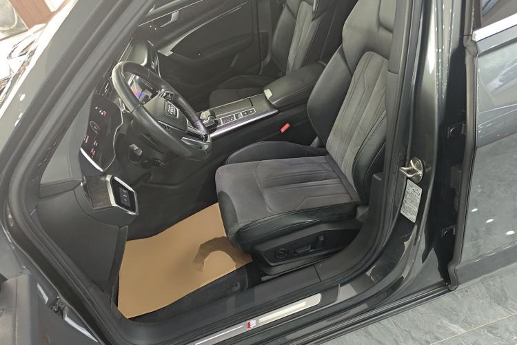 Used Audi A6L 2020 40 TFSI Luxury Dynamic Model
