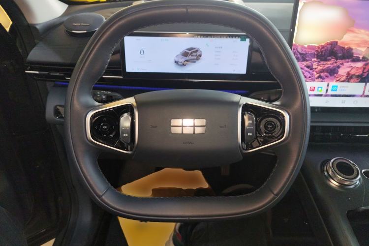 Used  E5 2024 530km Starship Edition