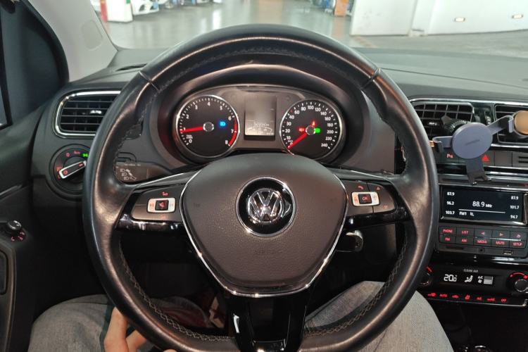 Used Volkswagen Polo 2016 1.6L Automatic Luxury Model
