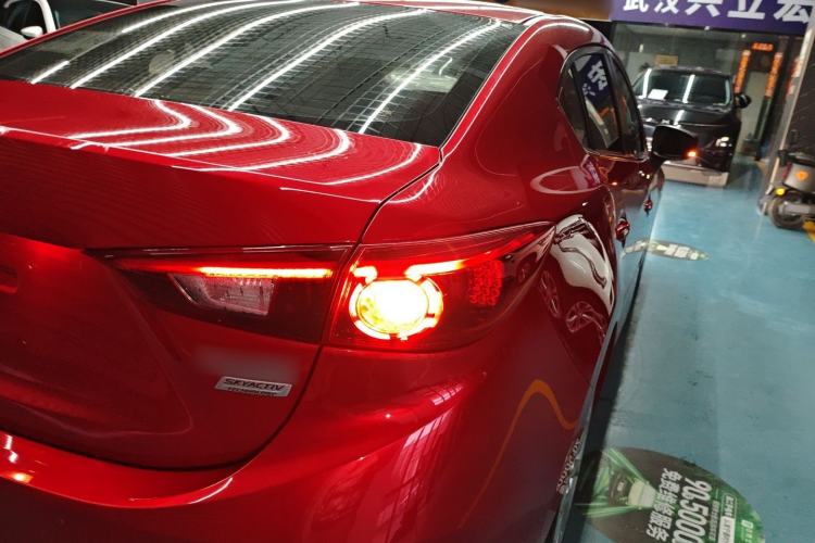 Used Mazda Mazda 3 Axela 2017 Sedan 2.0L Automatic Flagship Model China V Standard
