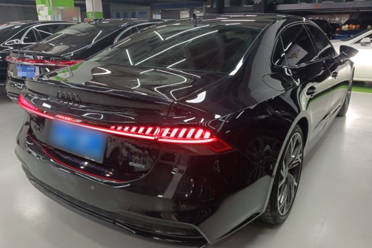 Used Audi A7L 2024 45 TFSI quattro S-line Black Warrior Edition
