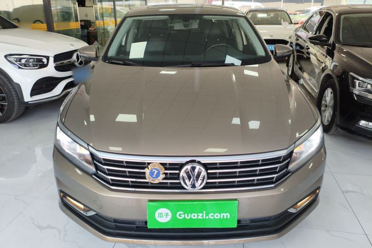 Used Volkswagen Passat 2017 330TSI DSG Luxury Edition

