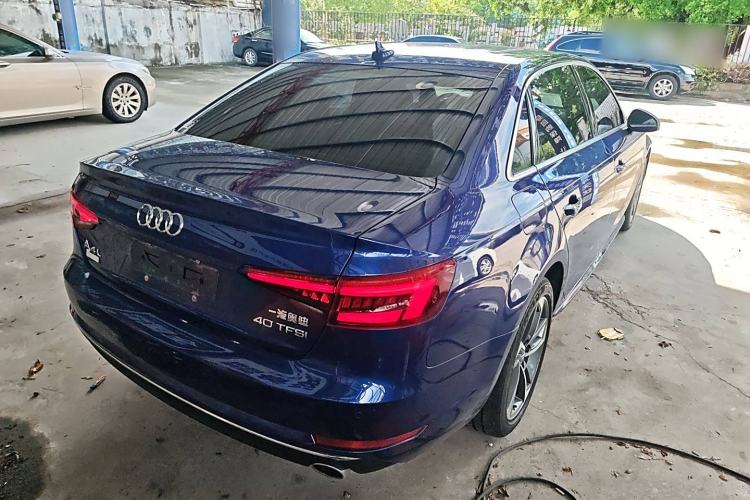 Used Audi A4L 2018 30th Anniversary Edition 40 TFSI Fashion Model
