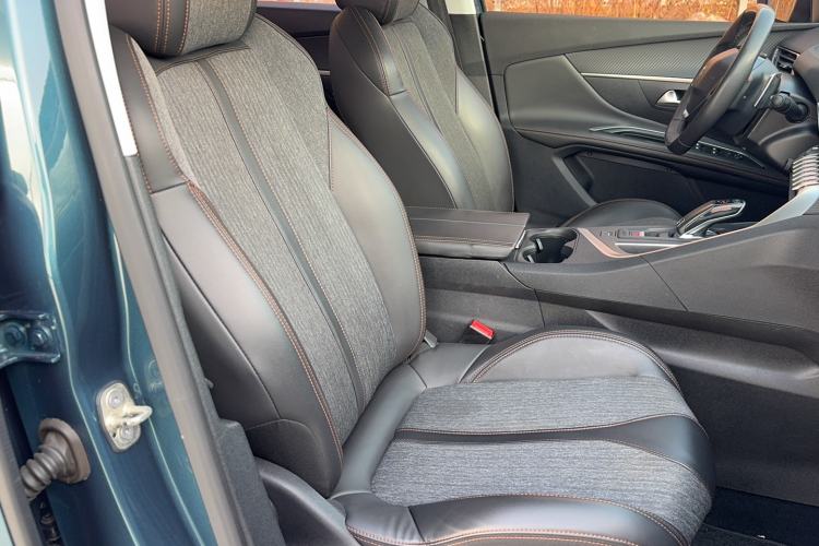 Used Peugeot 5008 2017 350THP 7-Seater Elite Edition