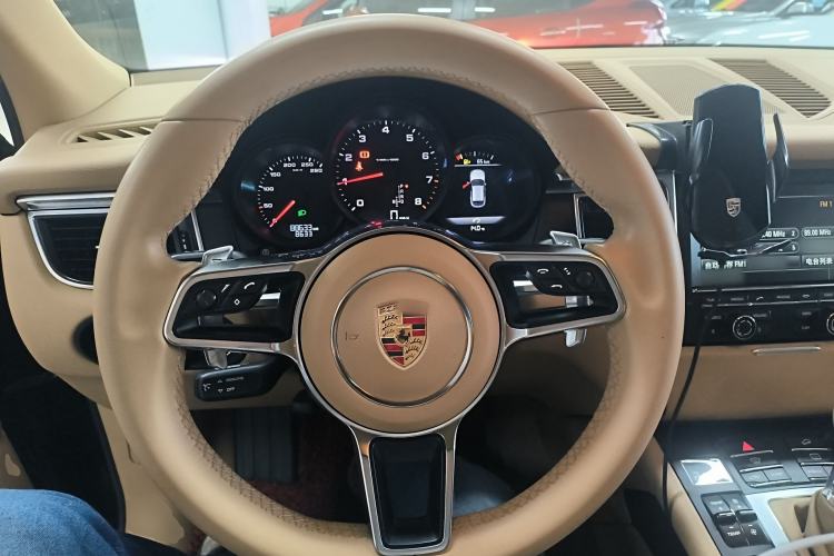 Used Porsche Macan 2014 Macan 2.0T
