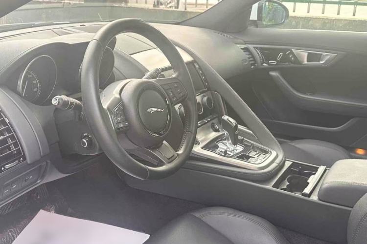 Used Jaguar F-TYPE 2016 3.0 SC Hardtop Version