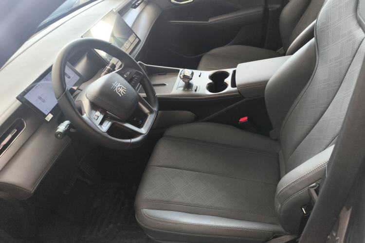 Used BYD Qin PLUS 2025 DM-i Smart Drive 120KM Superior Model