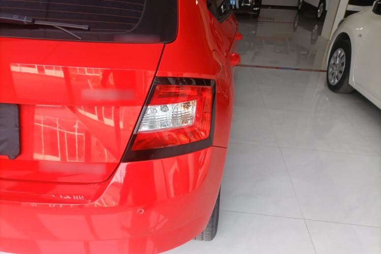 Used Skoda Fabia 2017 1.4L Automatic Car Enjoy Edition