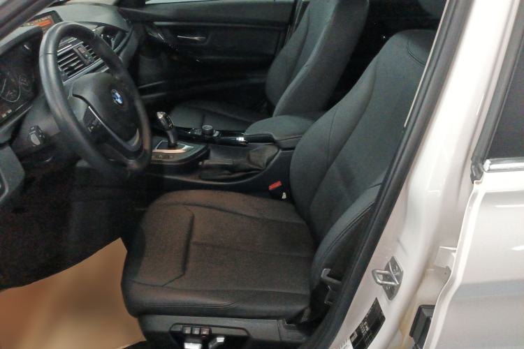 Used BMW 3 Series 2017 318Li Fashion Model
