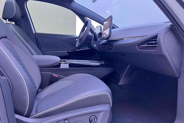 Used Volkswagen ID.3 2025 Smart Edition Outstanding Model
