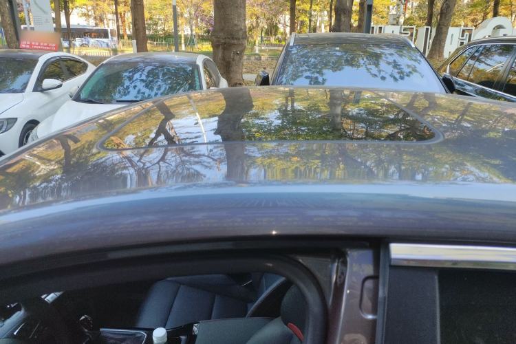 Used MG 5 2022 180 DVVT CVT Youth Luxury Edition
